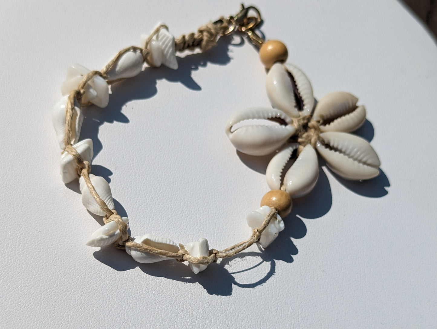 White Cowrie Shells Flower Bracelet (Long)