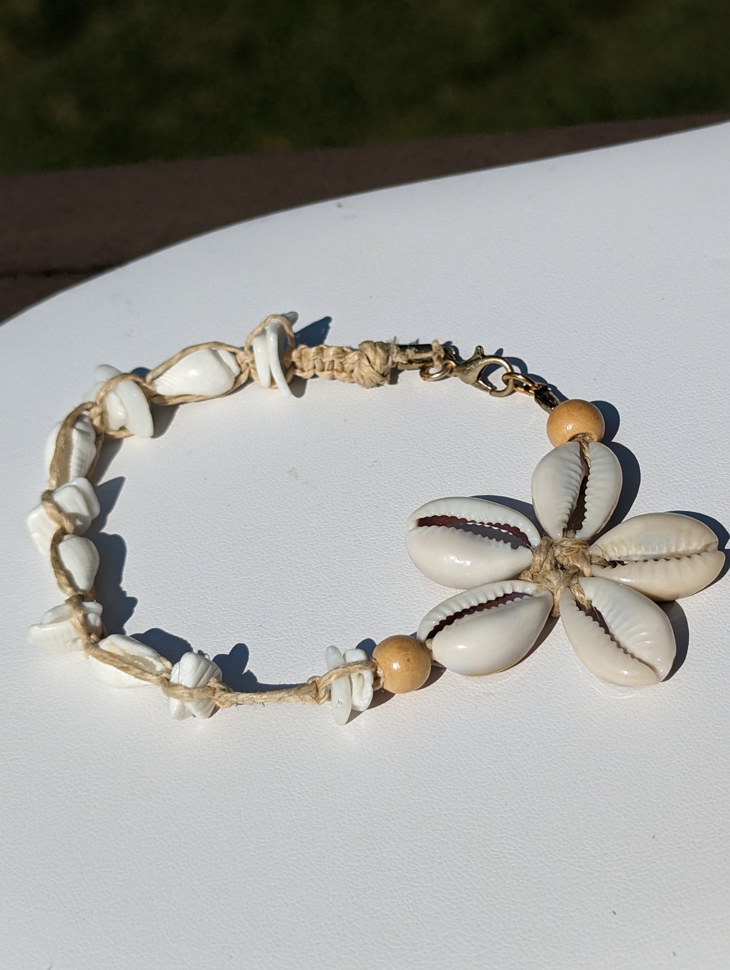 White Cowrie Shells Flower Bracelet (Long)