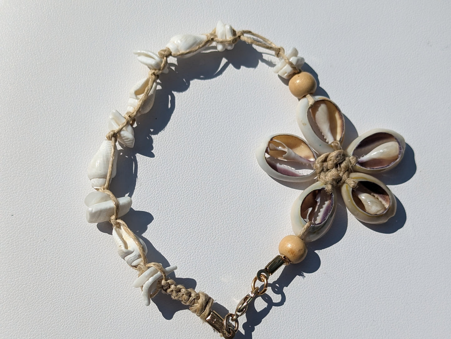 White Cowrie Shells Flower Bracelet (Long)